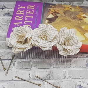 Peigne à fleurs en papier, Accessoires pour cheveux fleurs, Pince à cheveux de mariée, Accessoires pour cheveux de mariage, Bal de promo, Peigne de demoiselle d&#39;honneur
