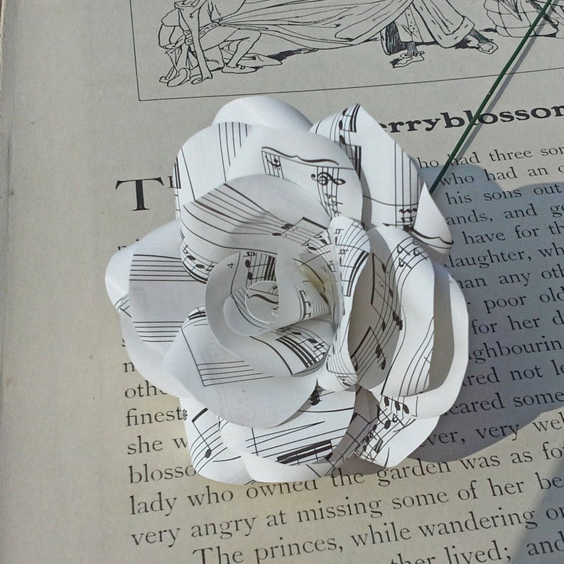 6 X Sheet Music Paper Roses Paper Flowers Roses Handmade Etsy