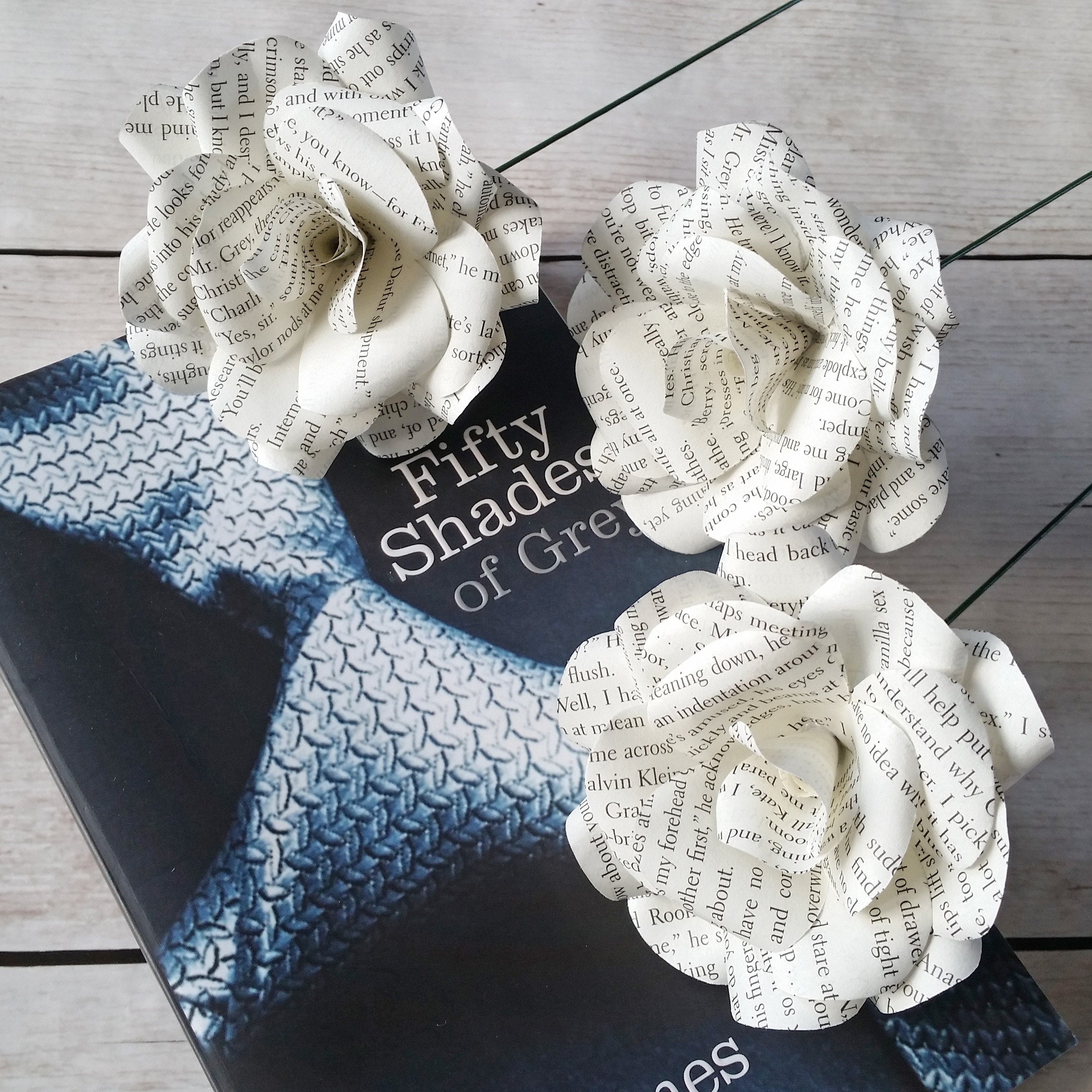 3 X Fifty Shades Of Grey Roses Book Page Paper Flower Roses Etsy 3 X Fifty Shades Of Grey Roses Book Page Paper Flower Roses Etsy