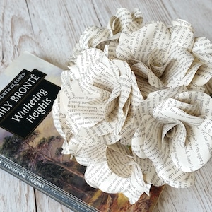 12 x Wuthering Heights Book Paper Flowers