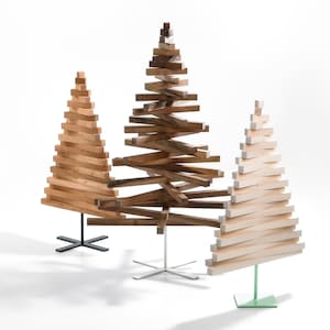 WINTERBOS / 3x YELKA - 1x L, 1x M, 1x S/ Walnoot, Eik, Esdoorn / Zwart-witte standaard / Weihnachtsbaum / Sapin de Noël / albero di Natale