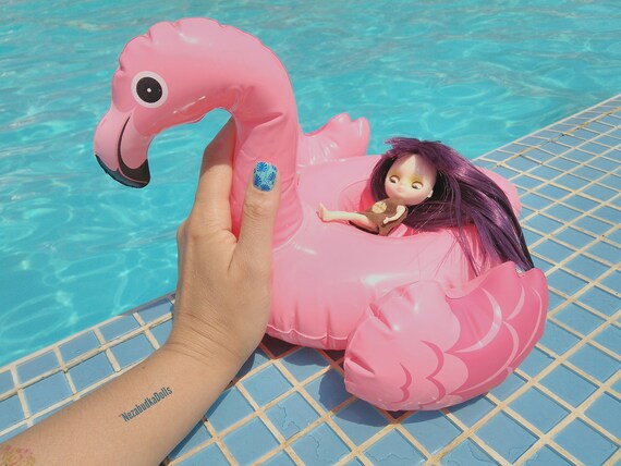 flamingo swimming float
