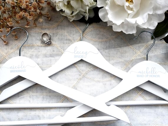 Hangers Personalized; Custom Wooden Hangers; Hanger for Wedding Dress; Bridesmaid ENGRAVED Gift