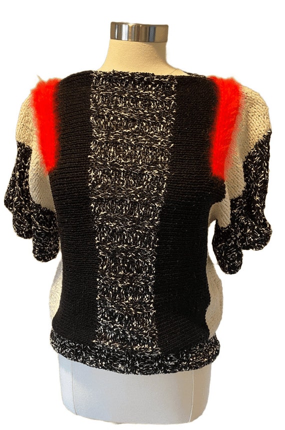 Vintage 1980s hand knit sweater