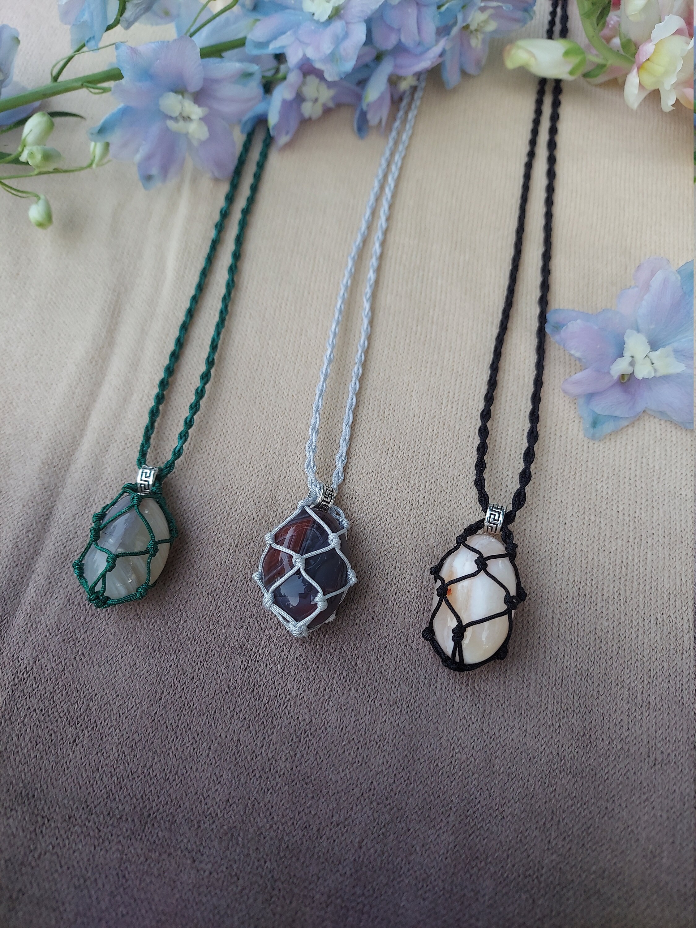 macrame crystal holder necklace-empty stone basket-handmade crystal p…
