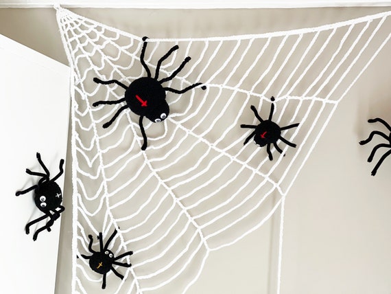 Crochet Spider Web Pattern: Halloween Spider & Cobweb Decoration