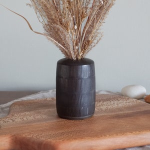 Vase No. 1 in Dark Grey/Black