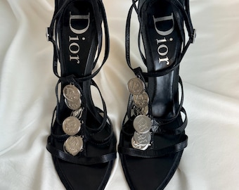 Vintage Gucci by Tom Ford Leather Sandals Strappy Heels Metal
