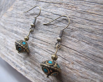 Earrings with brass and turquoise beads