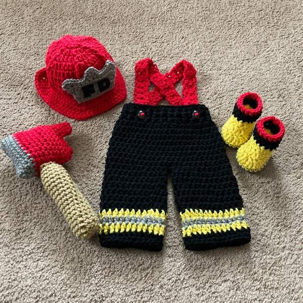 Crochet fireman outfit, crochet firefighter outfit, crochet photo prop, crochet baby gift, baby firefighter outfit, Newborn to 18 months