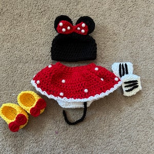 Minnie Mouse  Costume/Minnie Mouse Hat/ Minnie Mouse Costume Available in Newborn to 18 Month Size- MADE TO ORDER