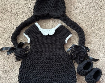 Crochet Wednesday Addams Set/Newborn Photography Prop/Infant Halloween Costume/Wednesday Addams Costume/Newborn to 18 months/Made to order