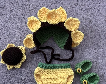 Crochet Sunflower Bonnet/Newborn Photography Prop/Infant Halloween Costume/ Baby Bonnets/Cake Smash Session/Newborn-18 Months/Made to Order