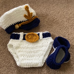 Crochet Baby Captain Costume: Nautical Newborn Outfit