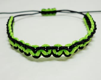 Micro Adustable Paracord Bracelet Black and Neon Green Colors