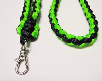 Benutzerdefinierte Paracord Key/ID Schlüsselband - schwarz/Neon-grün