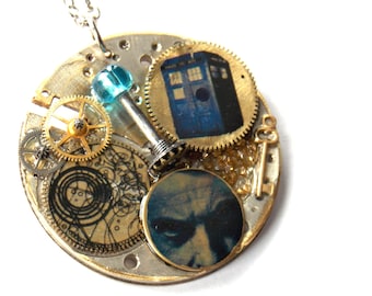 Doktor Who naszyjnik "Gallifreyan Transit"