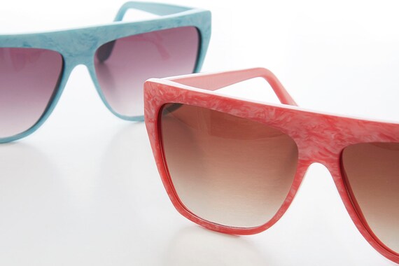 Colorful 80s Flat Top Sunglass - Taffy - image 7