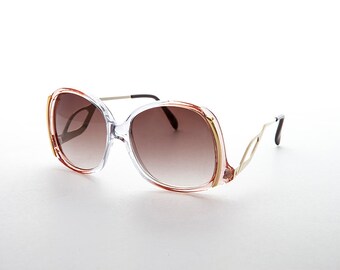 Boho Butterfly Vintage Hippie Ladies Sunglass with Gold Metal Wing Temples - Kate