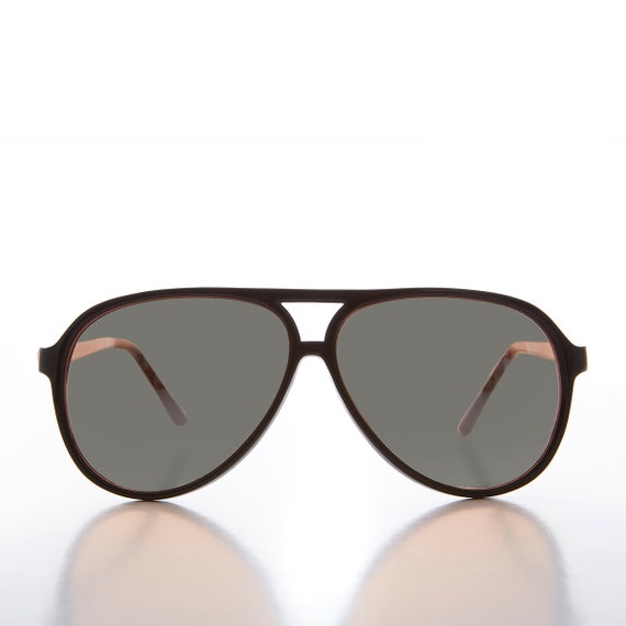Pilot Sunglasses with Large Polarized Lenses - Be… - image 1