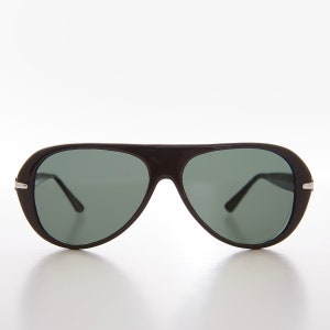 Dapper Pilot Sunglass with Metal Detail - Ramos