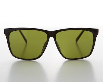 Simple Square Sunglasses with Olive Lenses - Denmark