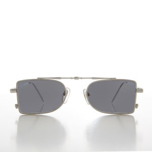 Futuristic Flat lens Pilot Vintage Sunglasses - Delvin