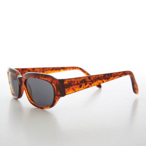 Mod Bold Rectangular Unisex Stylish Sunglass -Dana - image 2