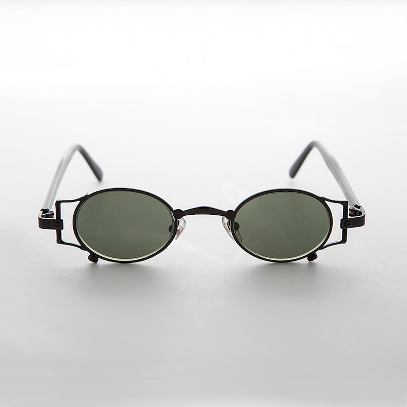 oval sunglasses