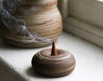 BULBOUS ceramic incense cone holder, round stone like burner, neutral, minimalist, incense burner, brown, beige, marble, handmade cone stand
