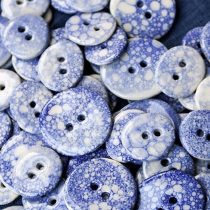 Blue bubble buttons - Handmade buttons