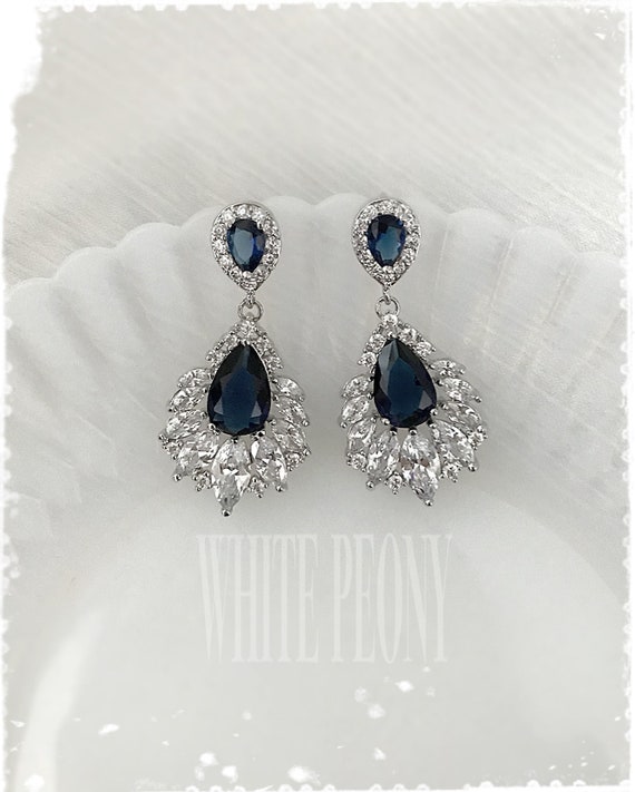 Sapphire Blue Crystal Art Deco Gatsby Bridal Fan Chandelier - Etsy