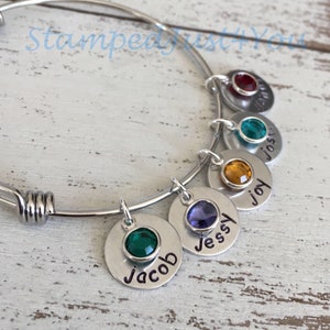 Mothers Day Jewelry, Family Birthstone Bangle, Grandmom Bangle, Family  Bangle, Name Jewelry, Family Jewelry, Mom Gift, Blended Family Gift