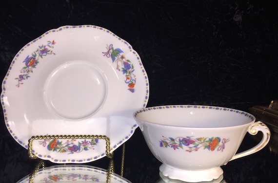 Royal Limoges Ocean Le Blanc soupe tasse /& soucoupe