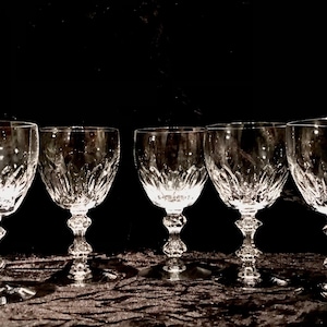 Crystal champagne glasses:set of 5,  vertical cut bowl, diamond knob stem