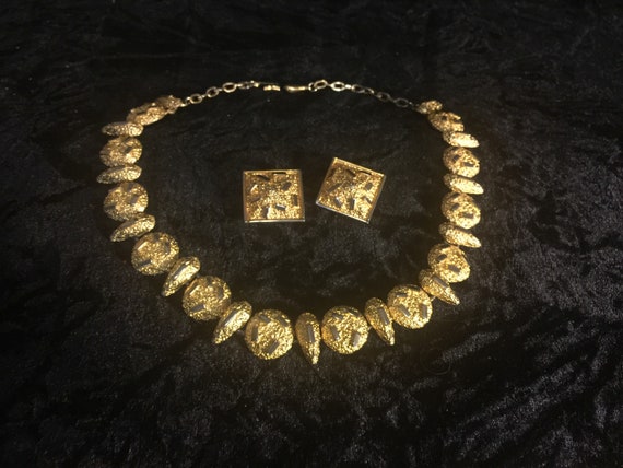 Golden TORTOLANI Necklace & Ear Ring Set With Cli… - image 2