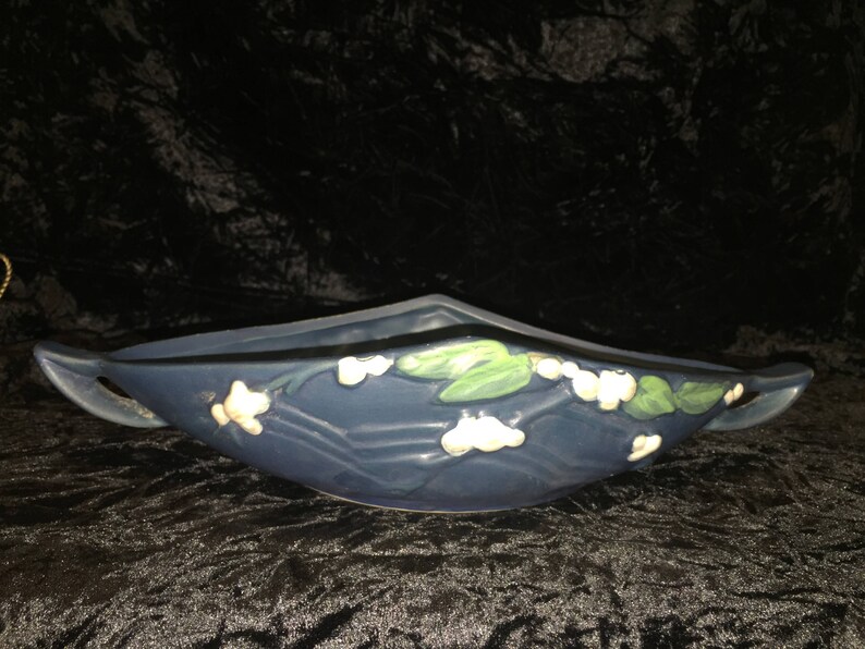 Antique Roseville U.S.A Snowberry Matt Blue Console Bowl Planter 1BL1-10