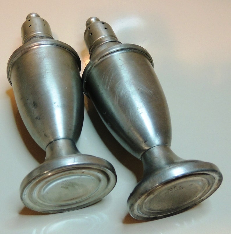 Pewter Tableware Salt and Pepper Set for Rustic Style Home WEB Pewter Weighted