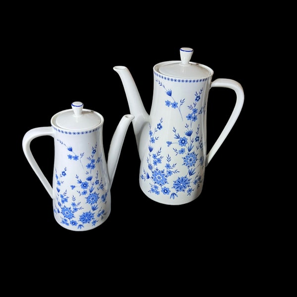 Vintage Seltmann Weiden K Bavaria Doris Bayerisch-Blau Teas and Coffee Pot  Blue and White Floral design