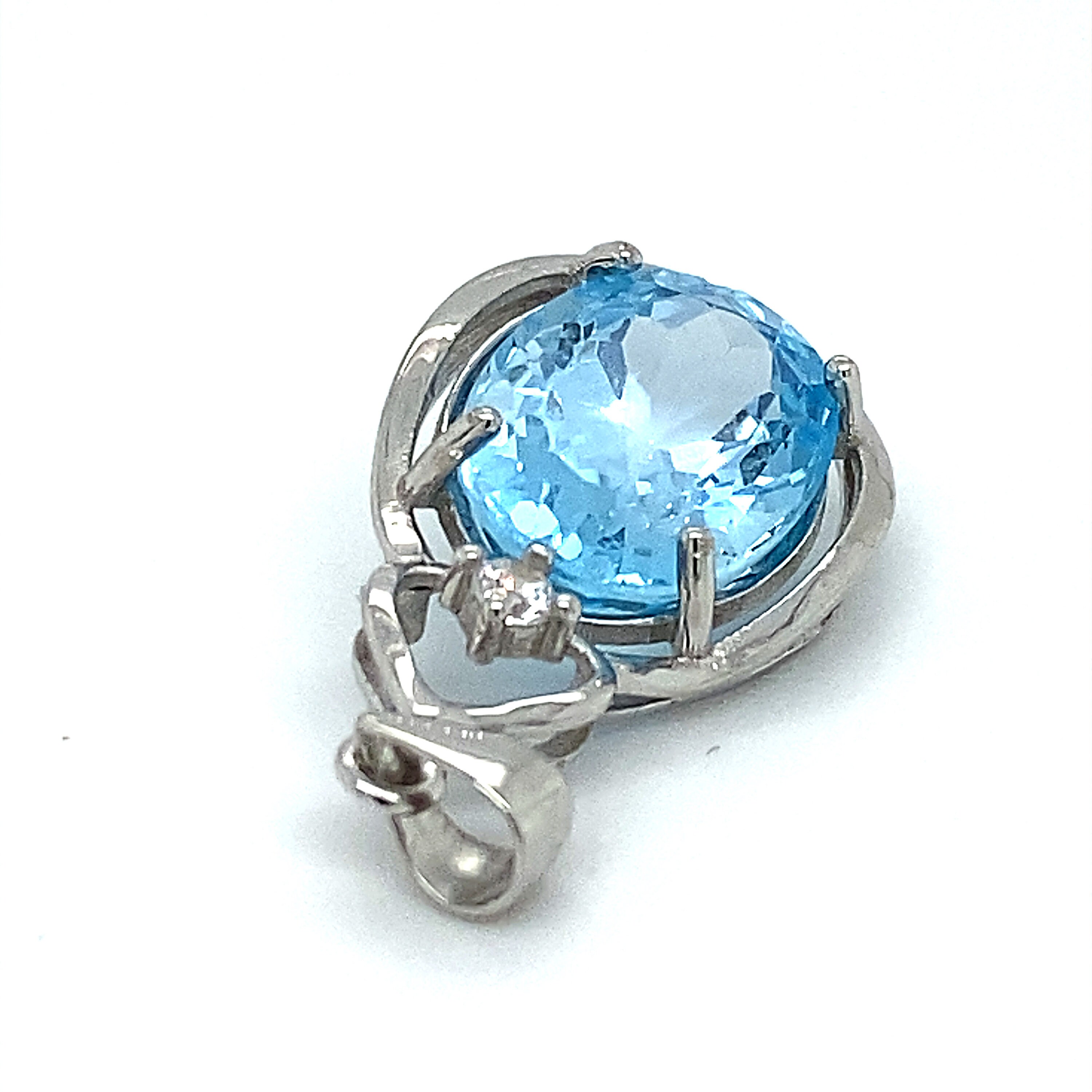 Blue Topaz Infinity Pendant Blue Topaz 8.80ct White Gold | Etsy