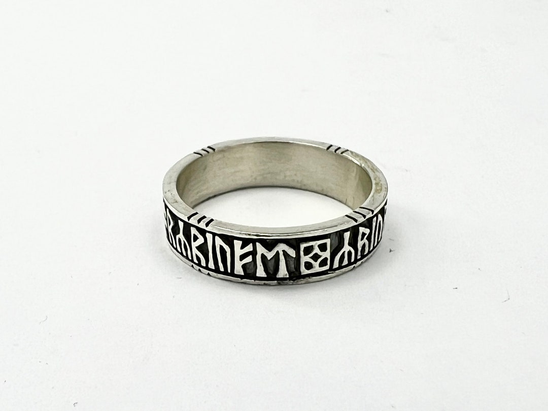 Bramham Moor Ring, Small Version - Etsy
