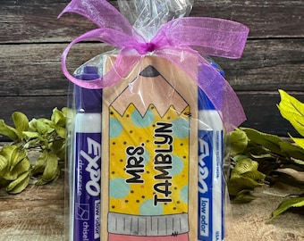 Personalized Whiteboard Eraser, teacher Eraser with expo marker, Teacher Gift, Teacher Appreciation Gift, Teacher Eraser, Teacher Gift