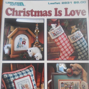 Christmas Is Love, Leisure Arts, Pattern Leaflet #2831, 1996