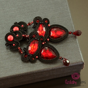 Valentine&#39;s gift, Black and red soutache earrings, black red dangle earrings, long crystal earrings, very lightweight