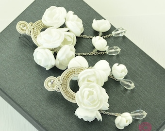 White silver floral flower bridal earrings, long glossy soutache earrings with flower cascade, bridal boho white floral earrings for wedding