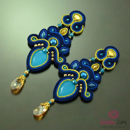 Gorgeous boho navy blue gold chandelier earrings, navy blue gold glow earrings, blue long crystal earrings, blue dangle shops soutache earrings