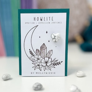 Tarjeta de cristal de howlita en forma de corazón / Regalo simbólico / Recuerdo / Piedras de preocupación / Cristal natural / Regalo considerado / Regalo para buzón