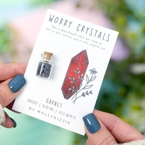 Granat Sorgenkristalle | Token Geschenk | Andenken | Sorgen Steine | Natürlicher Kristall | Durchdachtes Geschenk | Letterbox Geschenk