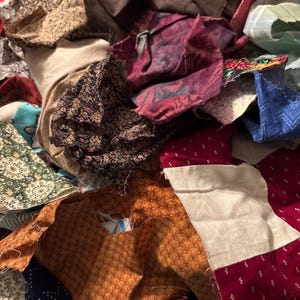 Neue Charge!! April 10, 2026 .. Ein Pfund Grab Bag Reststoff 1980's-2000's Overrun! HALBE PREIS Dod's Tägliche Angebote