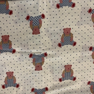 Rural Estate Quilter&#39;s Stash Winner Winner Chicken Dinner Vintage 1980&#39;s Teddy Bears and Hearts on Natural Cotton Quilt Mask Fabric FQ/more